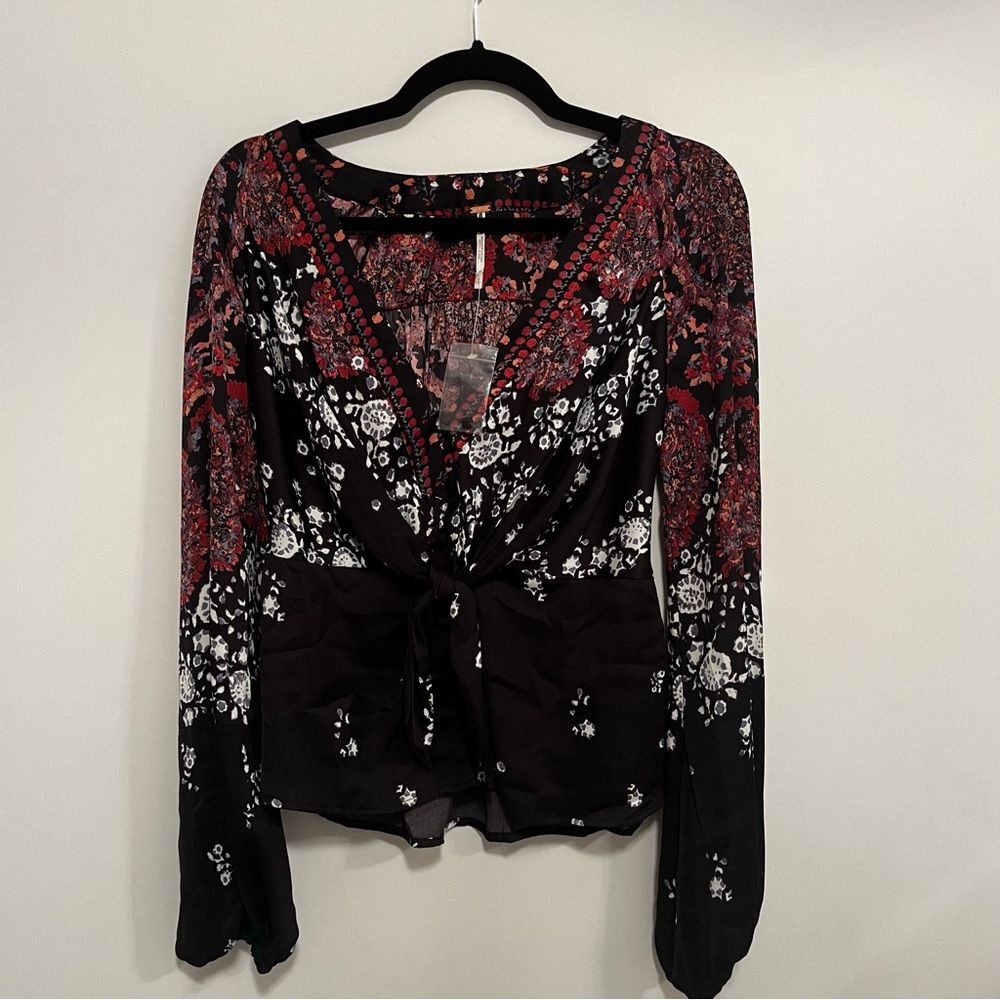 NWT-Free People Run Free Blouse